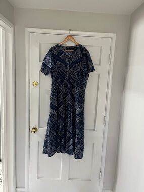 Simply Vera Vera Wang Navy and White Bandana-Print Midi Dress